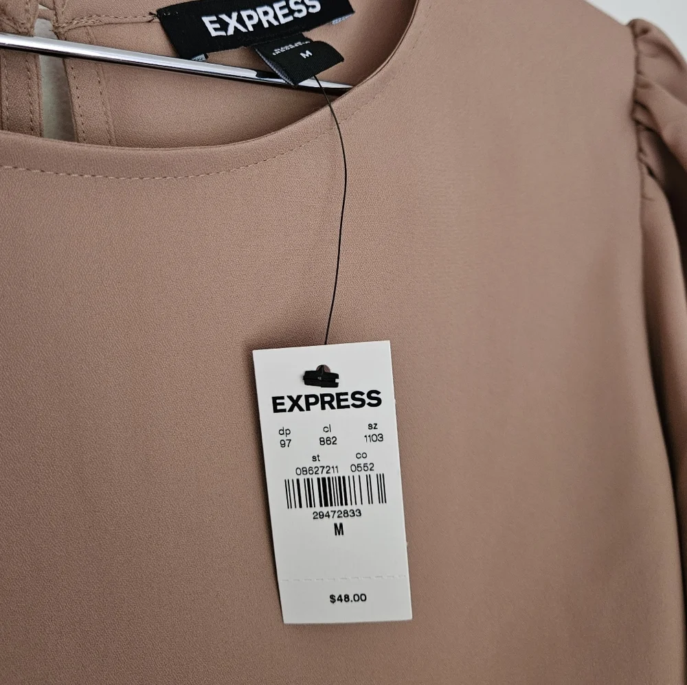 Express Top - Picture 5 of 5